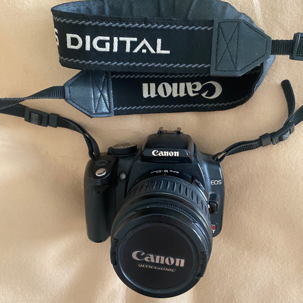 Canon EOS Rebel XT 8 Megapixel Digital SLR Camera